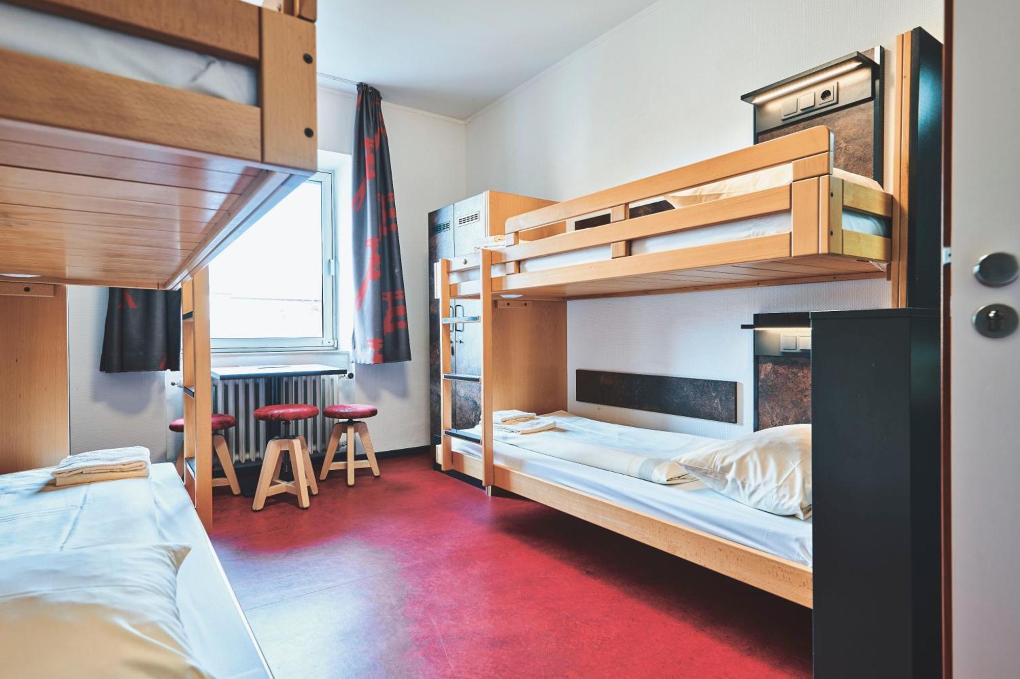 Djh Jugendgaestehaus Adolph Kolping ดอร์ทมุนด์ ภายนอก รูปภาพ